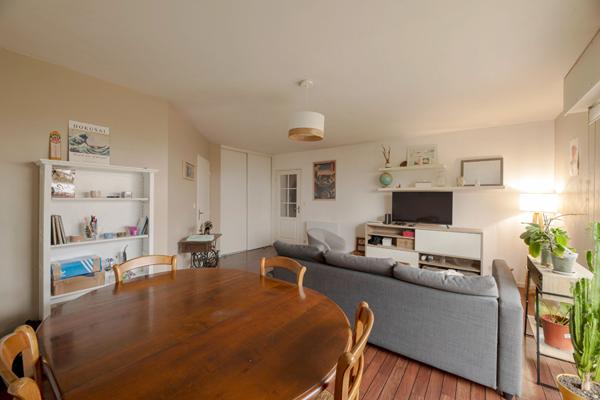 Appartement T3 de plein pied avec jardin à vendre à Domloup 70 m² Centre à pied Parking & garage fermé