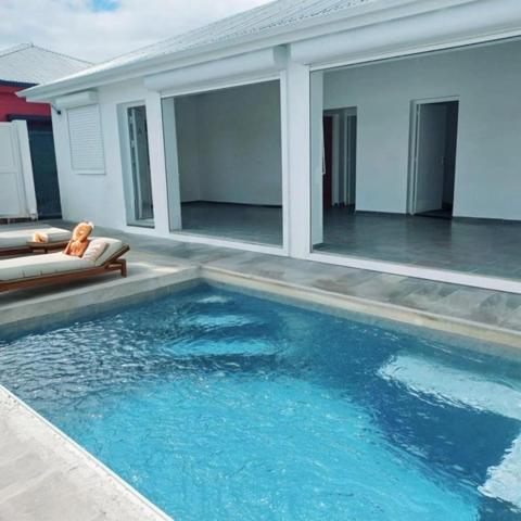 Maison neuve, 3 pièces, plain pied, à vendre SAINTE ANNE (971), GUADELOUPE, piscine et clôturée