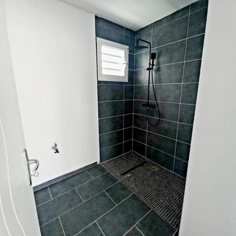 Maison neuve, 3 pièces, plain pied, à vendre SAINTE ANNE (971), GUADELOUPE, piscine et clôturée