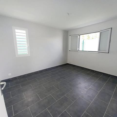 Maison neuve, 3 pièces, plain pied, à vendre SAINTE ANNE (971), GUADELOUPE, piscine et clôturée