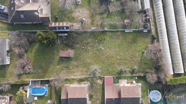 MOIRANS (38430) : Terrain à vendre de 558,00 m²