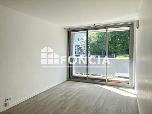 Location Appartement 5 pièces 80.3 m² - MOULIN D'AMBOILE Sucy En Brie 94370