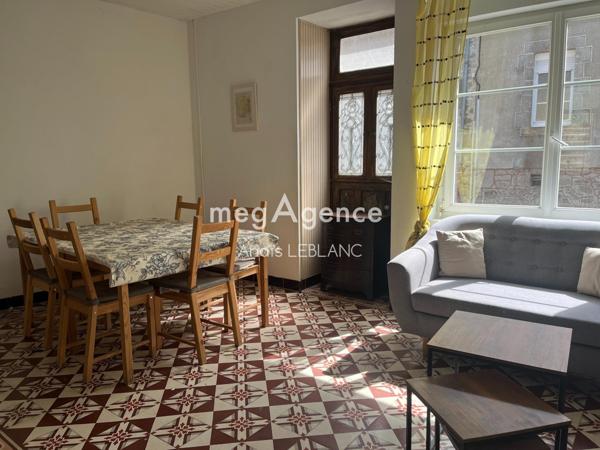 Maison à HAMBERS, 53160 - 4 pièces 105m²