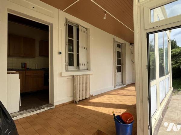 Maison individuelle à usage d'habitation édifiée sur vide sanitaire