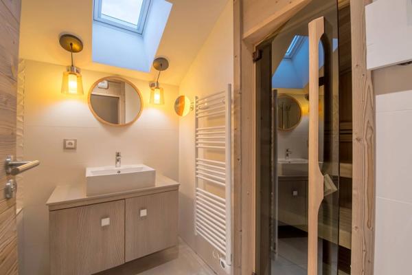 Appartement trois chambres avec sauna privé