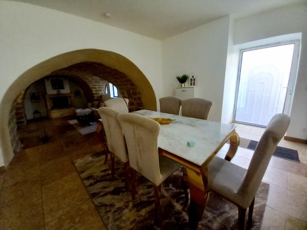 Immeuble 9 pièces - 250 m²