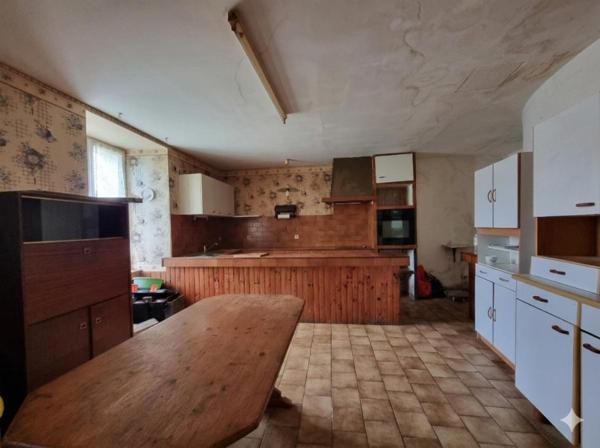 Maison  5 pièce(s)  3 chambre(s)  104 m²
