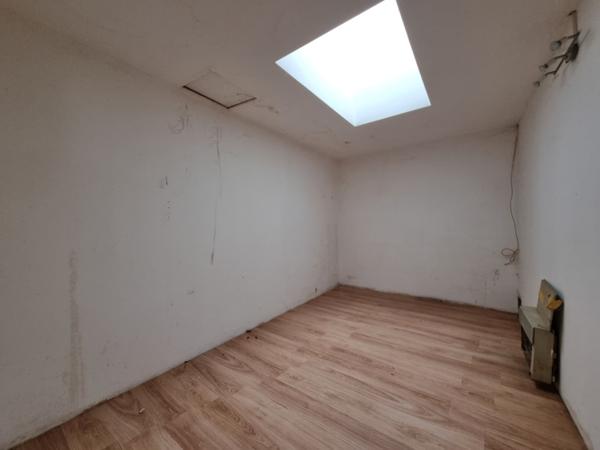 Maison  5 pièce(s)  3 chambre(s)  104 m²