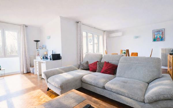 Appartement à vendre    4 pièces • 111,13 m2 Avignon
