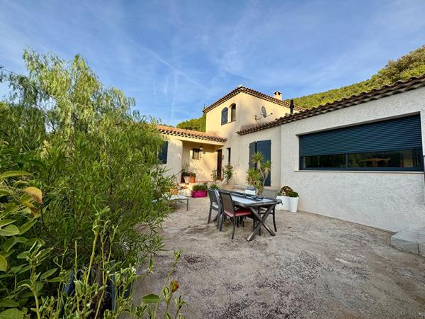 Maison Ceyreste 5 pièce(s) 181.82 m2