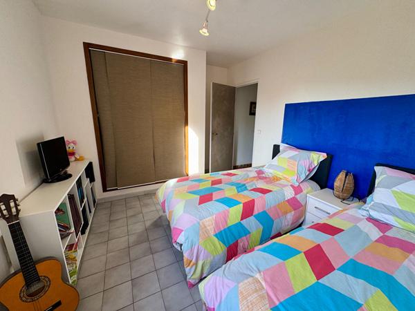 Maison Ceyreste 5 pièce(s) 181.82 m2