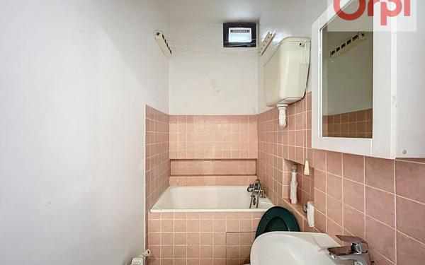 Appartement à vendre    3 pièces • 45,54 m2 Choisy-le-Roi