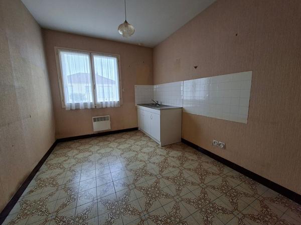 Maison 5 pièces à vendre Châtellerault - 86100 / Réf: 11911