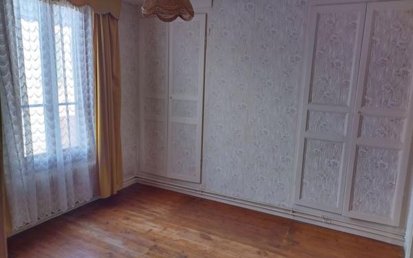 Maison à vendre    6 pièces •  Conty