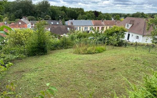 Maison à vendre    6 pièces •  Conty