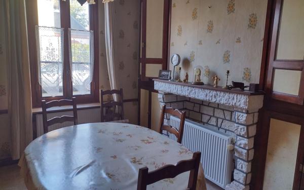 Maison à vendre    6 pièces •  Conty