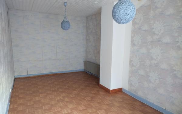 Maison à vendre    6 pièces •  Conty