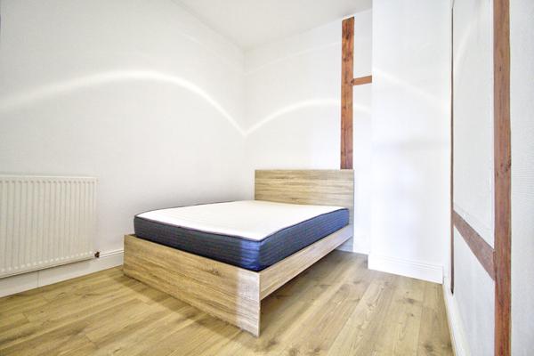 AGEN HYPER CENTRE- Appartement T2 bis lumineux et calme de 49 m² entièrement rénové quartier Carnot