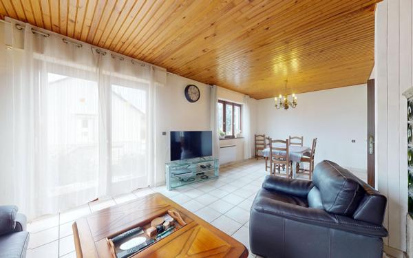 Maison à vendre    5 pièces •  Volgelsheim