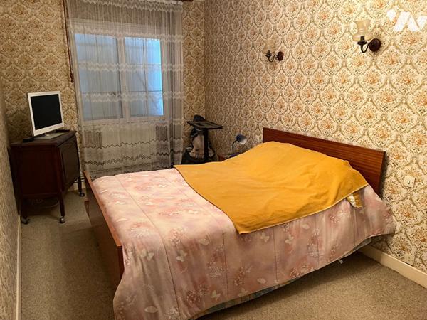 ENSEMBLE IMMOBILIER DEUX MAISONS INDÉPENDANTES VAUDELNAY  8 KM DE MONTREUIL-BELLAY