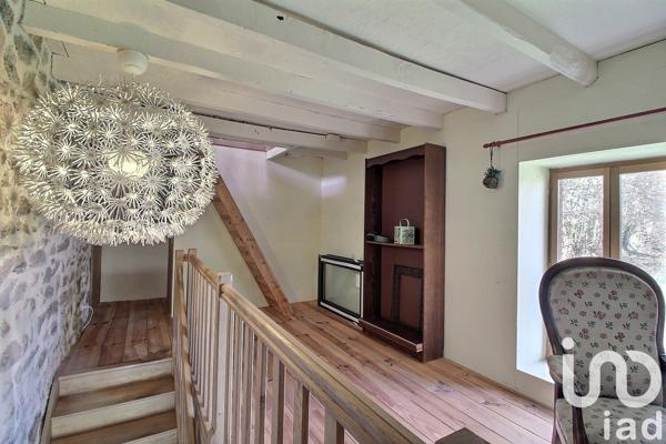 Maison rustique 7 pièces de 250 m² à Mérinchal (23420)