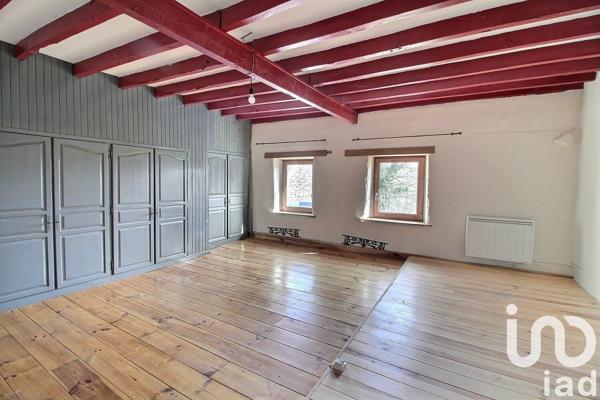 Maison rustique 7 pièces de 250 m² à Mérinchal (23420)