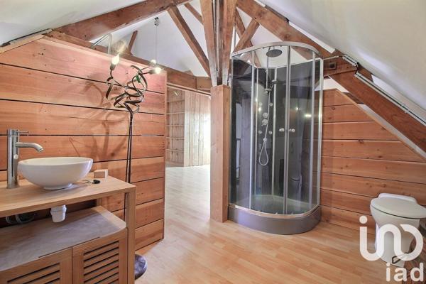 Maison rustique 7 pièces de 250 m² à Mérinchal (23420)