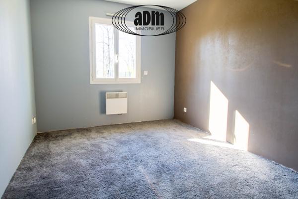 Maison
                                                                                                                                                                                                                                                                                                                        5 pièce(s)                                                                                                                                                                                                          3 chambre(s)                                                                                                                                                                                                          142  m²