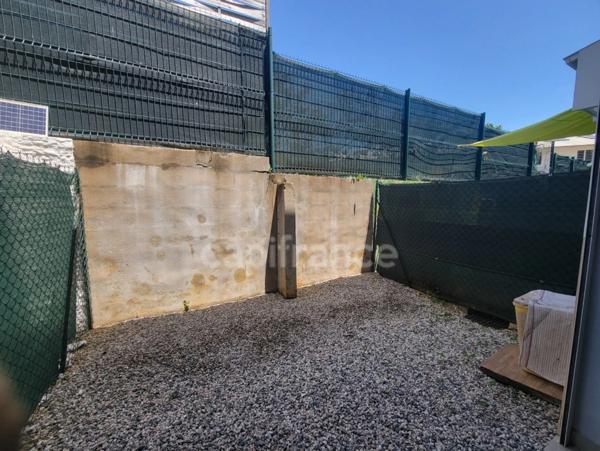 À louer – Studio meublé avec jardinet à la résidence Cœur d’Ébène – Rémire-Montjoly