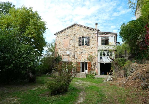 Propriete de 161 m²