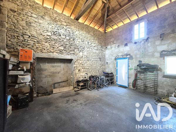 Immeuble à vendre 382 m² Blaye