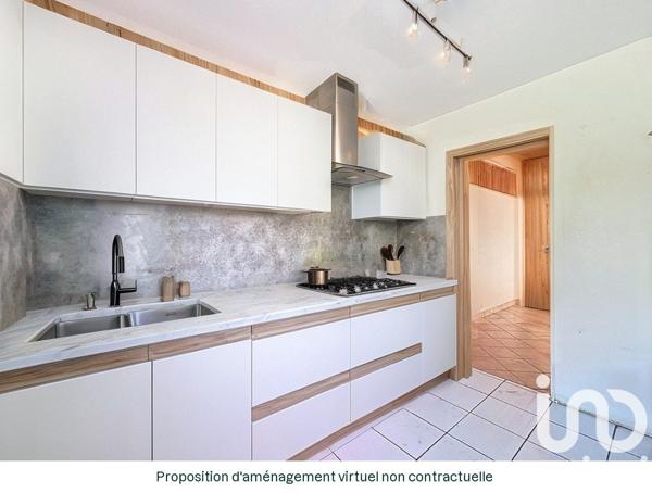 Maison traditionnelle 4 pièces de 80 m² à Épernay (51200)