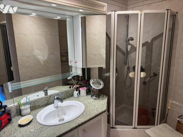 APPARTEMENT + GARAGE + CAVE