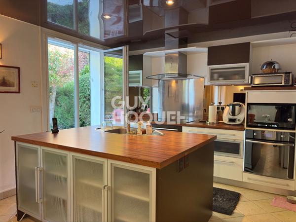 CHARMANTE MAISON DE 5 PIECES (109.78 m²) À SOISY-SUR-SEINE