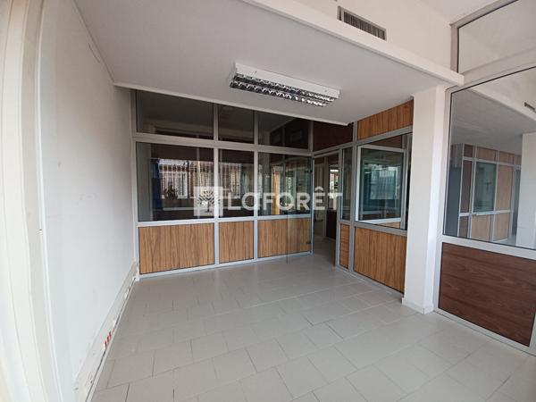 Location bureau Cayenne - 7 pièce(s) - 150 m² - 2 875 €/mois