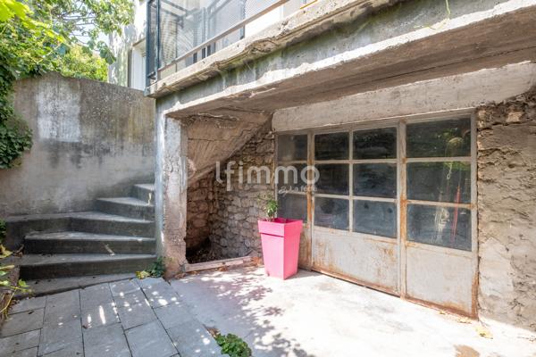 Maison de village 4 pièces .