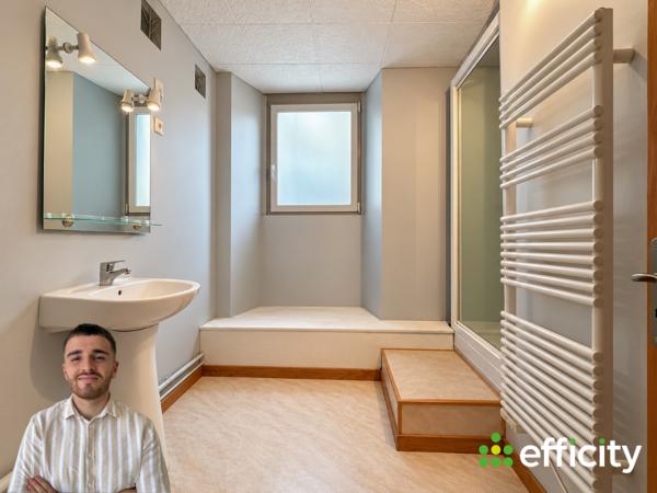 Appartement
         3 pièces
        - 74 m² Exclusivité 79 000 €*