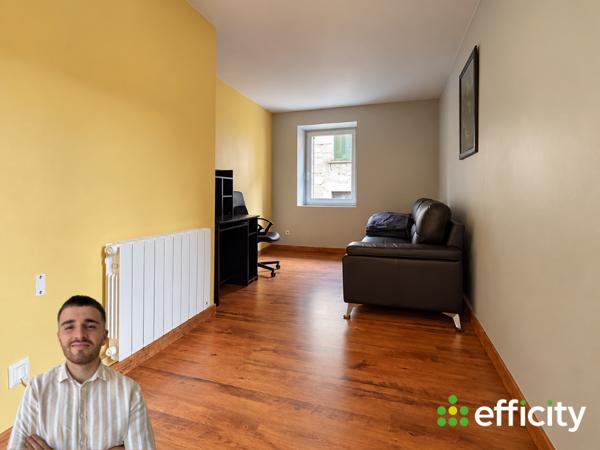 Appartement
         3 pièces
        - 74 m² Exclusivité 79 000 €*
