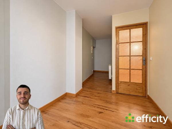 Appartement
         3 pièces
        - 74 m² Exclusivité 79 000 €*