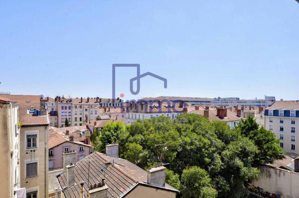 Appartement 1 pièce                                        - 69007 LYON Réf : 21733