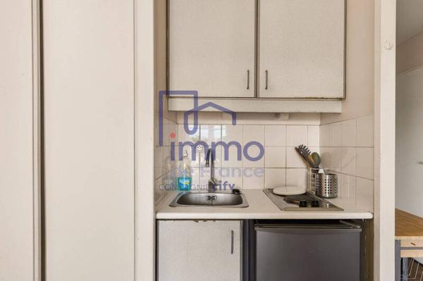 Appartement 1 pièce                                        - 69007 LYON Réf : 21733