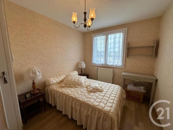 Maison à vendre  5 pièces - 94,86 m2 FOUGERES - 35