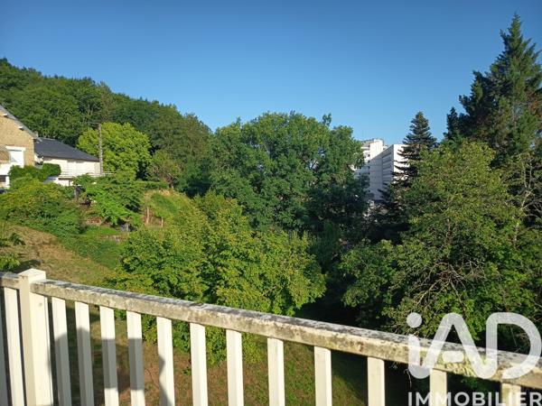 Maison à vendre 5 pièces 215 m² Brive-la-Gaillarde