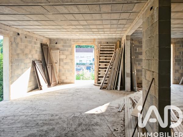 Maison à vendre 5 pièces 215 m² Brive-la-Gaillarde