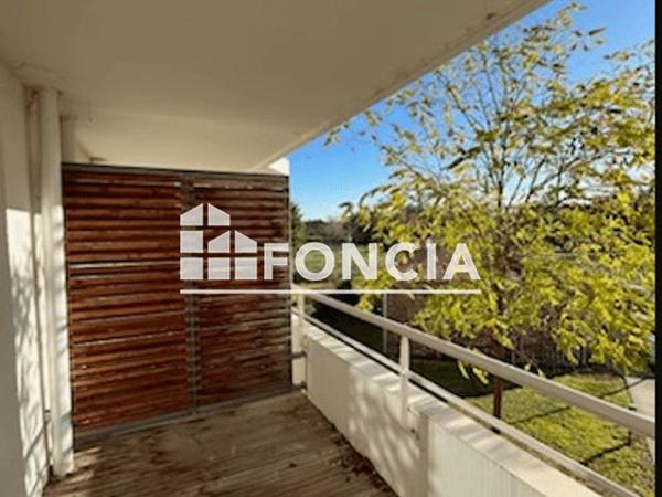 Location Appartement 3 pièces 72.23 m² - RCE GOLDEN PARK Bassens 33520