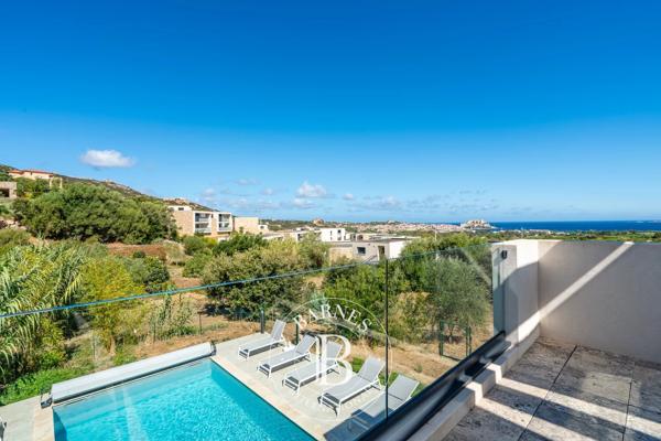 Calvi, Villa 6 Chambres -  207 m² à vendre