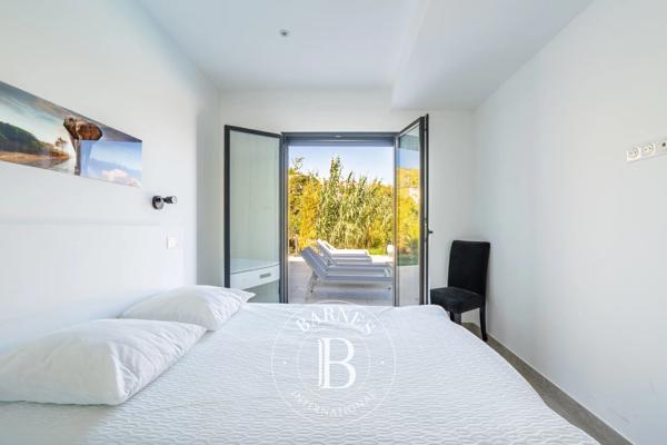 Calvi, Villa 6 Chambres -  207 m² à vendre