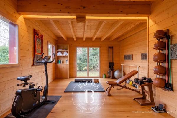 Évian-les-Bains, Maison 6 Chambres -  228 m² à vendre