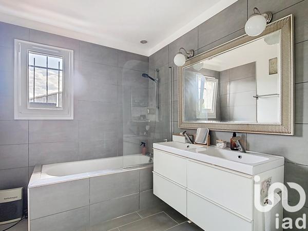 Maison à vendre 5 pièces 106 m² Castelnau-le-Lez