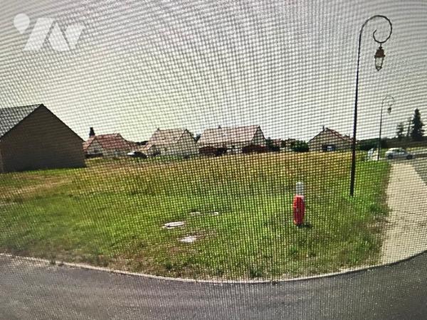 ST DENIS LANNERAY TERRAIN A BATIR VIABILISABLE